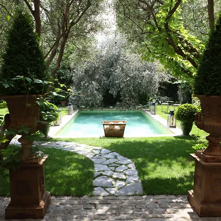 Jardins Secrets 5* Nîmes