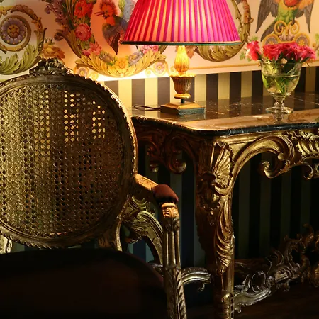 Jardins Secrets Hotel Nîmes