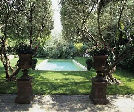 Jardins Secrets Hotel