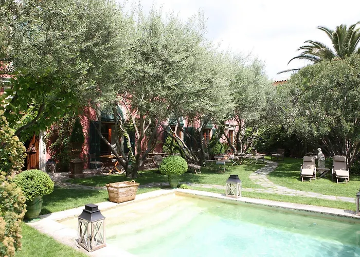 Hotell Jardins Secrets Nîmes